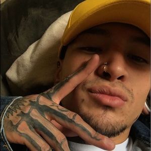 Meet your Posher, Bastian